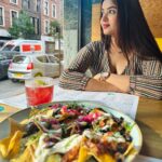 Pujita Ponnada Instagram - The foodie in me is happy today 😎 #pujitaponnada #ukdiaries #travel #london Wahaca Covent Garden