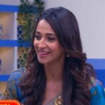 Radhika Narayan Instagram - Cooking is an art and it's so much fun being a part of @bombaatbhojana with master artist @sihikahichandru sir. Watch the episode tomorrow at 12noon on @starsuvarna