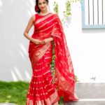 Radhika Narayan Instagram - It's a never-ending love story! #sareelove Saree : @sankalpa_angadi Styling and Concept : @sahanastylediary @sahanasvishwanath MUA : @makeovers_sudhanatesh Blouse : @srilakshmi_fashion_mangalore Photography : @vikasphotofactory Location : @babysdayoutstudio