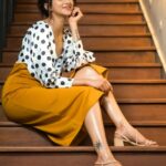 Radhika Narayan Instagram - Hey there!! Long time no see!! 🧡 Wardrobe: @meeamifashion Stylist : @zoha.kabir Shot by: @mitz.photography Makeup: @shruthiashwath_makeupartist The Scene Bengaluru