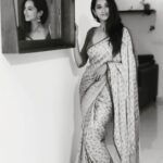 Radhika Narayan Instagram – Showing off my love.. love for this saree.. 😀