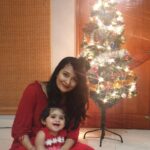 Radhika Pandit Instagram – Look who helped me decorate our Xmas tree this year!! 😍
#radhikapandit #nimmaRP