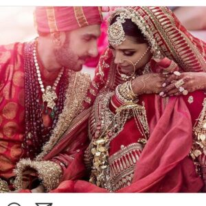 Rani Mukerji Instagram - Rani at Sonam’s wedding this year 😍. I will never forget how good Rani looked in that lehenga, like damn ✨. DEEPVEER’s WEDDING PHOTOS ARE ABSOLUTELY ADORABLE I CANT OML 😍😍😍😍😍😍