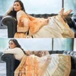 Rani Mukerji Instagram - Gorgeous 😍! That lehenga looks so good on her, and gosh I just love how she is R A D I A T I N G 🔥🔥! Love Rani with all my heart ❤️ Sorry for my inactivity, senior year be: busy.