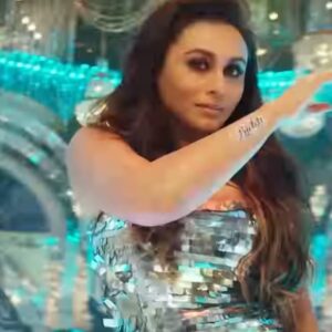 Rani Mukerji Instagram - yaaro, I don't know about you, but seeing Rani dance for a split second after so long is giving me the serotonin to get through this week ✨