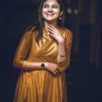 Ranjani Raghavan Instagram - ಮೆಳ್ಳಗಣ್ಣಿದ್ರೂ ತೊಂದ್ರೆ ಇಲ್ಲ, ನೋಟ ಸರಿಯಿರಲಿ ಗೂನುಬೆನ್ನಿದ್ರೂ ಪರ್ವಾಗಿಲ್ಲ, ನಡೆ ನೆಟ್ಟಗಿರಲಿ 😇 (ಇನ್ನಷ್ಟು ಸೇರಿಸಿ comment ಮಾಡಿ😉) #phylosophyoflife #myphylosophy pc @pkstudiophotography