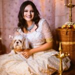Ranjani Raghavan Instagram - Meet Panda and Snoofy🐶🐶 ನಿಮ್ಮನೆ pet ಹೆಸರೇನು? Photography : @pkstudiophotography Outfit : @anvi_closet Set design : @anvi_events Makeup&hair : @deepikamakeupandhair Accessories : @velvetboxby Styling : @leelavathi_devaraj Co-Artists🐶 : @snoofy_thefurbaby & @imshihtzupanda