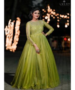 Ranjani Raghavan Instagram - The darkest nights produce the brightest stars ⭐️
ಕಗ್ಗತ್ತಲೆಯಲ್ಲಿ ನಕ್ಷತ್ರಗಳ ಹೊಳಪು ಹೆಚ್ಚು ಕಾಣುತ್ತದೆ⭐️
Btw, couple dance promo ನೋಡಿದ್ರಾ? 😍

📸 @lucky_photography143
#anubandha2022
