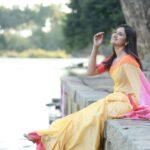 Ranjani Raghavan Instagram - 🌻🌻 @wol_fox_photography