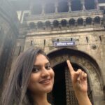 Ranjani Raghavan Instagram - ಒಂದು ಸಕ್ಸಸ್ ಹಿಂದೆ ಎಷ್ಟೋ ಜನರಿರ್ತಾರೆ, ನಾವು ಅವರನ್ನ ಮರೆ ಮಾಡಿ ನಮ್ದೇ ಎಲ್ಲ ಅಂತಿರ್ತೀವಿ!😒 ಹೇಗೆ ಅಂದ್ರೆ, ನನ್ನ ಎರಡೂ ಫೋಟೋಗಳನ್ನ ಕಂಪೇರ್ ಮಾಡಿ ನೋಡಿ😂😉 #punetrip #event #shorttrip #shaniwarwada