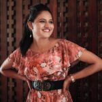 Ranjani Raghavan Instagram - What is your present mood?? Mine - 😁😁 Wearing - @mudhrafabstudio Photography- @kandys_moments