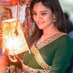 Ranjani Raghavan Instagram - ಜ್ಞಾನ ಜ್ಯೋತಿಯು ಸದಾ ಬೆಳಗಿರಲಿ✨🌟 @sumareddydesignhouse @naveenphotographyy