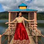 Ranjani Raghavan Instagram - 🏞 #chikkamagaluru #movieshoot Chikmagalur