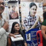 Ranjani Raghavan Instagram - ಪುಸ್ತಕ-ಹರಟೆ-ಸೆಲ್ಫಿ-ಆಟೋಗ್ರಾಫ್ 💜 12/11/2021 #booksigningevent #kathedabbi #photodump Mysore, Karnataka