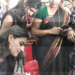 Ranjani Raghavan Instagram - ಪುಸ್ತಕ-ಹರಟೆ-ಸೆಲ್ಫಿ-ಆಟೋಗ್ರಾಫ್ 💜 12/11/2021 #booksigningevent #kathedabbi #photodump Mysore, Karnataka