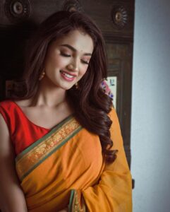 Reeshma Nanaiah Instagram - Which one is your favourite? 🧡