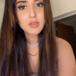 Riya Sharma Instagram - Me giving myself a pep talk 🙂 #reelsindia #reelitfeelit #trending Mumbai, Maharashtra