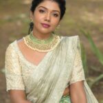 Riythvika Instagram - Makeup & styling : @sandy_de_stylist_ Photography: @sathyaphotography3 Hairstylist @sanvy_makeoverartistry Outfit : @ishithaa_design_house Jewellery : @fineshinejewels