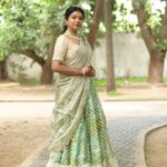 Riythvika Instagram - 💄@sandy_de_stylist_ 📷 @sathyaphotography3 💆‍♀@sanvy_makeoverartistry 👗 @ishithaa_design_house 💍@fineshinejewels