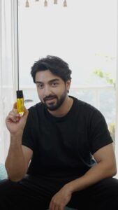 Rohit Suchanti Instagram - Hi guys! I know you and me both struggle when it comes to skincare.

Not to worry! I have found the best way to take care of your skin. Without you having to use 10 products! 😁

It’s Time to go Turbo with @thegarnierman TurboBright range

Brighten up in minutes with our TurboBright Super Serum Gel and the TurboBright Facewash with the power of 5X Vitamin C for 5X faster brighter skin ☀️

#Ad #GarnierMen #GarnierIndia #TimeToGoTurbo #TurboBrightRange #TurboBrightSuperSerumGel