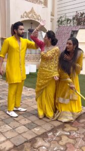 Rohit Suchanti Instagram - Maa se Badhkar Kuch Nhi ❤️🤣🙏🏻

#reels #funnyreels #rishmi