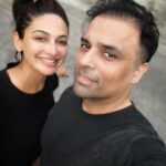 Rubina Bajwa Instagram - The wifey finally got me on the hike this Sunday. #hongkong #thepeak The Peak