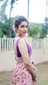 Rupali Bhosale Instagram - “Whatever purifies you is the right path.”

~ RuMi ~ 

Hair by @ruksar__99 
Video by @miss_canon_21 
Makeup 🙋🏻‍♀️ 
Styled by @mangesh_adhikari9
.
.
.
.
.
.
#LifeIsBeautiful #Rumi #FeelLife FeelItReelIt #Rain #Monsoon #InstaGood #PositiveVibes #InstaVideo #Saturday #SaturdayVibes  #RupaliBhosle #RockingRupali #RupaliWinningHearts #KeepLoving #Sanjana #StarPravah #AaiKutheKayKarte 🧿