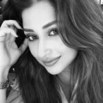 Saba Khan Instagram - Close up ❤️ . . . #sabakhan #selfie
