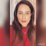 Sagarika Ghatge Instagram - Join me in the #SSGGandhiMarch challenge on the StepSetGo app and contribute towards the goal of 20 Billion steps! Let’s walk for our health. Let’s walk for a fitter india. @stepsetgo #stepsetgo #WalkForIndia #FitIndia