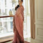 Sagarika Ghatge Instagram - The allure of a saree resonates deeply within me, it’s about the simplicity, grace and the minimal style 🤍