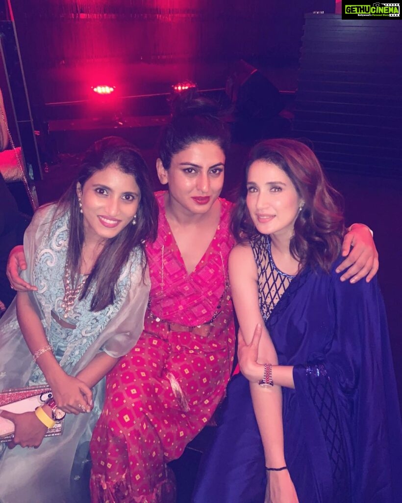 Sagarika Ghatge Instagram - ✨ @ritikasp @sapnasisodia ❤️