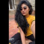 Samyukta Hornad Instagram - Brightest day or darkest night, I’m ready for both. I show my trueeee self when I’m a humanoid bat… i think. So, swipe left and tell me… what’s your pick :) #Batman or #BruceWayne? #Rayban #Dunhill #Shades #Bat #Summer