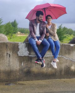 Sangeetha Sringeri Instagram - Celebrating 1 year of #LuckyMan,
Anu Aka Soda is one of the bestest character i have performed so far, Thank you @nagendraprasad3 sir to have given me the opportunity to play Anu ❤️

The song Dhoora Dhoora and Manasella neene is still my personal favourite 
Above all being part of the film where Appu Sir played the role of God is no less than a blessing, Forever greatest @puneethrajkumar.official sir 🙏
#LuckyMan