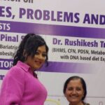 Sapna Vyas Instagram - Kudos to respected @hinagautam for organising the obesity awareness program. She has inspired many women to cook amazing food and also working towards making the society healthier. It was an honour to interact with the receptive audience. Location - my super favourite @ama_ahmedabad I have attended n number of workshops at this place as well as conducted seminars at JB auditorium. 📸- @harsh2626 AMA Ahmedabad
