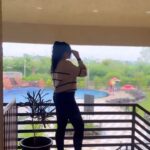 Sapna Vyas Instagram - Anantum Resorts in Jim Corbett - where hospitality meets serenity! Unwind in style amidst stunning surroundings and world-class features. 🌿🏨 Hosted by - @anantumgatewayresorts Production - @rhsgproductions @asif_silavat @ishebazmemon S.M. Team - @i_am_a_p0tat00 @gauravuniyal824 @shahzad_8362 #AnantumResorts #JimCorbett #NatureLuxury