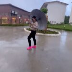 Sapna Vyas Instagram - Drenched in the enchantment of monsoon at @anantumgatewayresorts in Jim Corbett! This place is pure magic, come rain or shine. ✨🌧️ Hosted by - @anantumgatewayresorts Production - @rhsgproductions @asif_silavat @ishebazmemon S.M. Team - @i_am_a_p0tat00 @gauravuniyal824 Reel voice - @shahzad_8362 #NatureEscape #JimCorbettAdventures