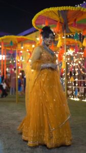 Sapna Vyas Instagram - Get your Diwali look sorted with @looksboutique6 

📞 079-40048875
 
9, Shilp Building, C.G. Rd, Mithakhali, Navrangpura, Ahmedabad, Gujarat 380009