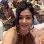 Sapna Vyas Instagram - What a brilliant event organised by @biztipsconsultancy Delivered a talk on ‘Fitness Funda for Women’ Organized by: Mr. Barkat Panjwani, Mr. Sohil Pirani Thanks: Ms. Kiran Sheth Photo courtesy: @im_premg @dr_devesh_bhatt__ Maheshwari-Bhavan, Citilight