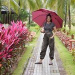 Sapna Vyas Instagram - Look at the beauty of Kerala ☂ @nattikabeachayurvedaresort The Nattika Beach Ayurveda Resort