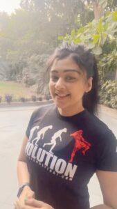 Sapna Vyas Instagram - वजन नापने का सही समय क्‍या है? 
💪🏼
When should you weigh yourself?
#FitnesswithCoachSapna #AskCoachSapna