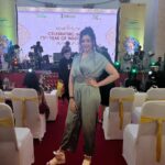 Sapna Vyas Instagram - Humbled to be recognised as a Cultural Brand Ambassador of India on the 75th year celebration of our independence. Thank you @ministryofculturegoi @amritmahotsav #75for75 #HarGharTiranga #AmrtiMahotsav #DilseDesi #MeinBharatHu Asiatic Society of Mumbai Central Library