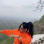 Sapna Vyas Instagram - Vibing with the mountains🌟💕 Pavagadh Hill Station