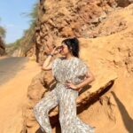 Sapna Vyas Instagram - Aapne ise ishara samajh liya…. #shootdiaries Kya Karoge Hmara Thikana Janke