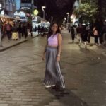 Sastika Rajendran Instagram - Twirling away from 2022 slow and steady ❤️ #bengalurudiaries #bengaluru Brigade Road, Bangaluru