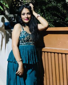 Sastika Rajendran Instagram - I chose a green diwali 🪔 not just clothes wise! 
#greendiwali #diwali #abouttonight 

PC : Mine Truly 🌟