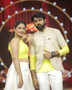 Sastika Rajendran Instagram - We are kick starting our new show #JokerPoker tomorrow on @zeetamizh at 2.00 pm IST! 

It’s going to be bomb-a-ride!!!! 🃏💥🚀

📸 : @storiesbysidhu
👗: @label_srii ❤️