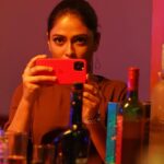 Sastika Rajendran Instagram - Krithika is the girl your momma asked you not to mess with! #Fall is now streaming on @disneyplushotstar 1. @circleboxofficial Thank you for casting me in this. Hoping to work with you on more projects. 😅 2. Thanks to @ramaswamysiddharth, our director and DOP. The entire series was shot in 32 days only and that feat can be achieved with someone who has a clarity of the craft. We heard more “Take ok” than “one more” except when I was supposed to be vicious on screen 😅 Thanks for being patient with me. 3. Prabhu sir, if not for you I would have been a mess. Thank you for helping us with dialogues and intonations. And JK aka Karthik, our Associate director was keeping the place in balance. 4. Our wonderful ADs Sahiti (my cute munchkin), Priyanka(always in panic) and Abhishek(the coolest one) made sure we were perfect before getting down from the caravans. Just wishing you guys only the best. 5. To my make up anna, Gopi anna @_verstile_make_up_artist_ thank you for making me look like a 💣 and my assistant ManMadhan for taking care of me like his own sister 😊 6. Our production managers led by Venkat anna are the BEST! I am not even exaggerating. Thank you 😊 7. The entire crew pulled this off with so much ease. Kudos. Special mention to @beep_23.976fps. I am sure you handled everyone fine 😅 8. Finally I wanna say thank you to my wonderful co-actors @spbcharan - wittiest and easily the funniest one @santhoshprathapoffl - hate to say this, but the coolest guy who I annoyed at every opportunity @namita.krishnamurthy - you know I love you girl ❤️ @rajmohanofficial Anna I will post that coffee scene after all the episodes release 🤣🤣🤣@soniaaggarwal1 - a delight to work with ❤️ 9. And not so finally @ajesh_ashok for the SHROOOOVVVVV bgm 🎶 Thank you 💫💫💫🧿