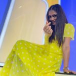Sastika Rajendran Instagram - What a fantastic end to the most incredible season. Big big thanks to the entire crew of #StarSportsTamil for making it very very memorable for a rookie like me. 💛💛💛 Returning it with 🫰🫰🫰#Yellove 👗 courtesy : @nandhinee82 ❤️❤️❤️ Star India