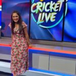 Sastika Rajendran Instagram - Off camera vs On camera Always keeping it real 🌸🌸🌸 Styled by @mrignain Assisted by : @kbabel_1711 @krunal.mewada007 📸 @auhsojv Joshhhhhuaaaa 😂 #CricketLive #IPL2023 #TataIPL2023 #IPLonStar
