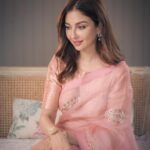 Saumya Tandon Instagram - Tasveer Mumbai, Maharashtra